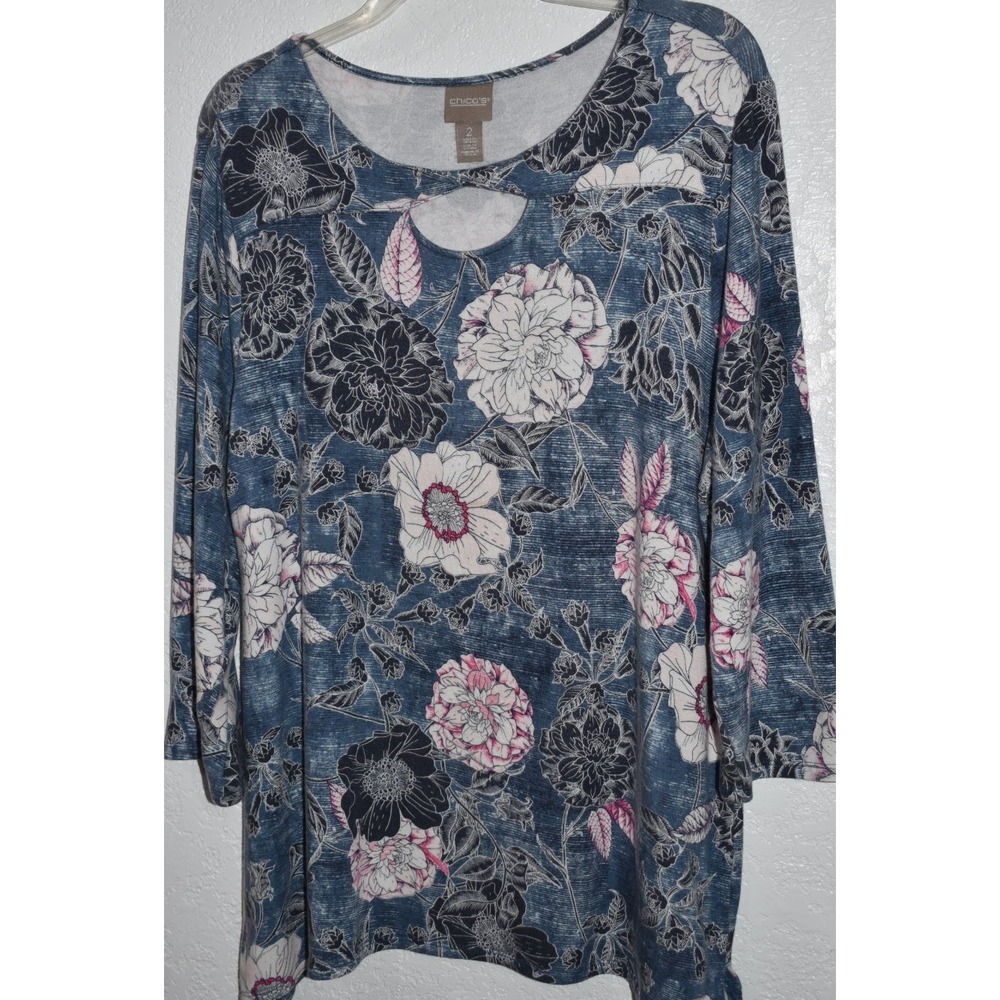 Chico's Shirt Sz 2/Large Twist front Keyhole 3/4 Sleeves Stretch Knit Jersey Top